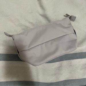 Everlane Renew Catch-All Case